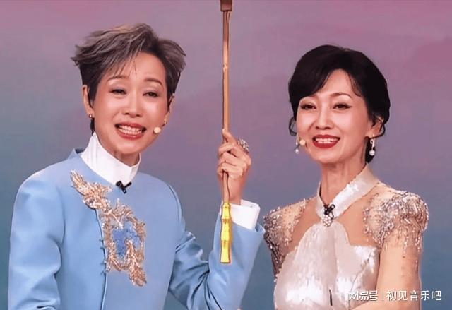 许仙30年后撒糖竟藏惊天秘密尊龙凯时网神仙售后！白娘子(图2)